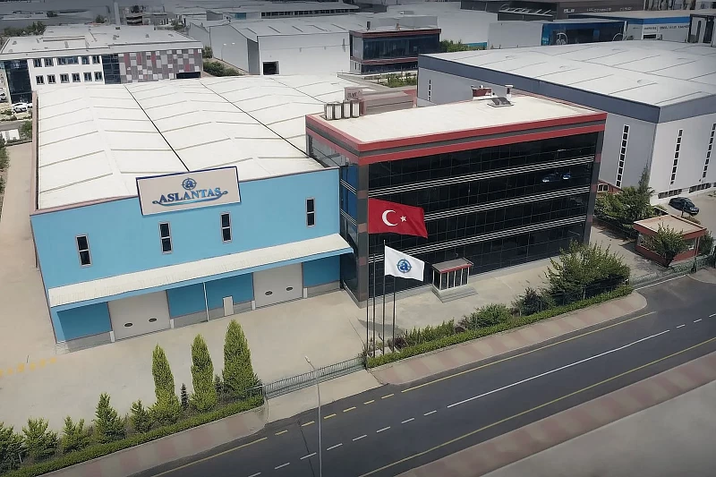 Fabrikamız ile üretime ve üretmeye devam ediyoruz.